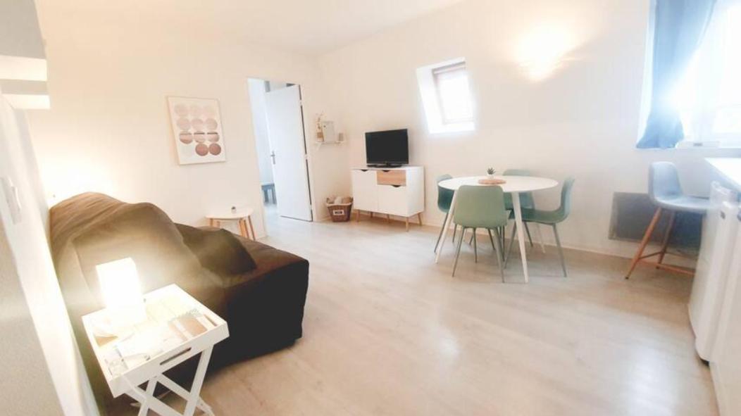 Appartement Avec Piscine, 100M Plage Et Hypercentre カブール エクステリア 写真